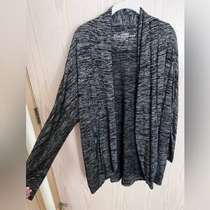 Soma Lounge Space Dyed Thick Black/Gray Cardigan L